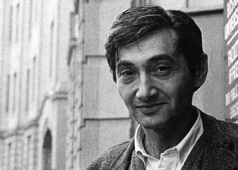 Howard Zinn • Photographer unknown 