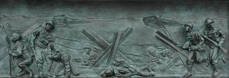 wwII_memorial_relief