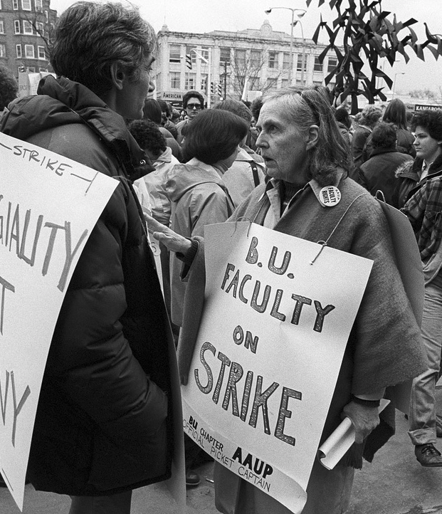 Howard Zinn speaking with Prof Elizabeth Barker | HowardZinn.org