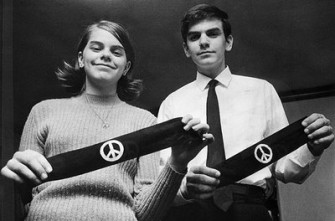 Mary Beth Tinker and Paul Tinker | HowardZinn.org